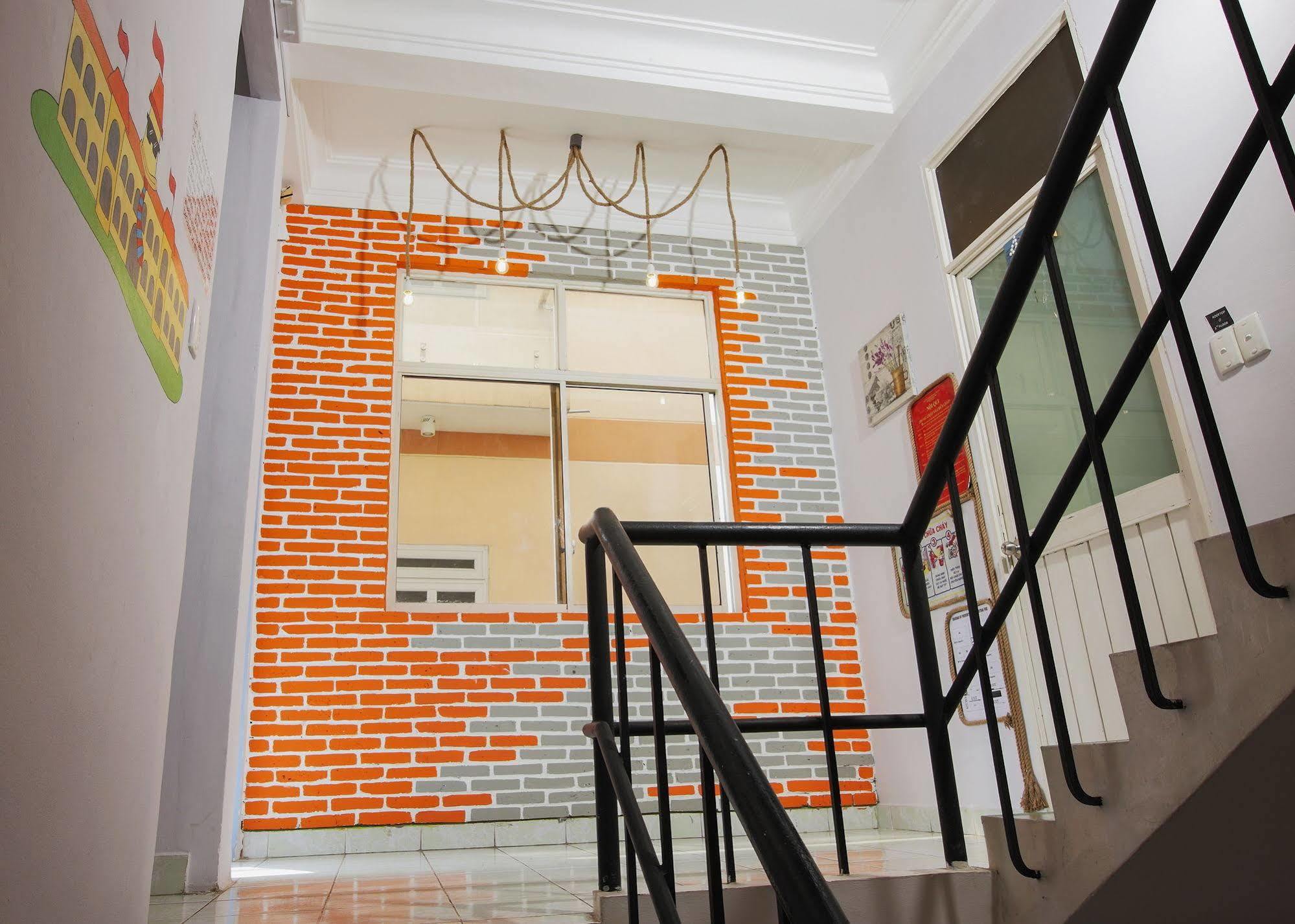 Dream Station - Saigon Hostel Ho Chi Minh City Exterior photo